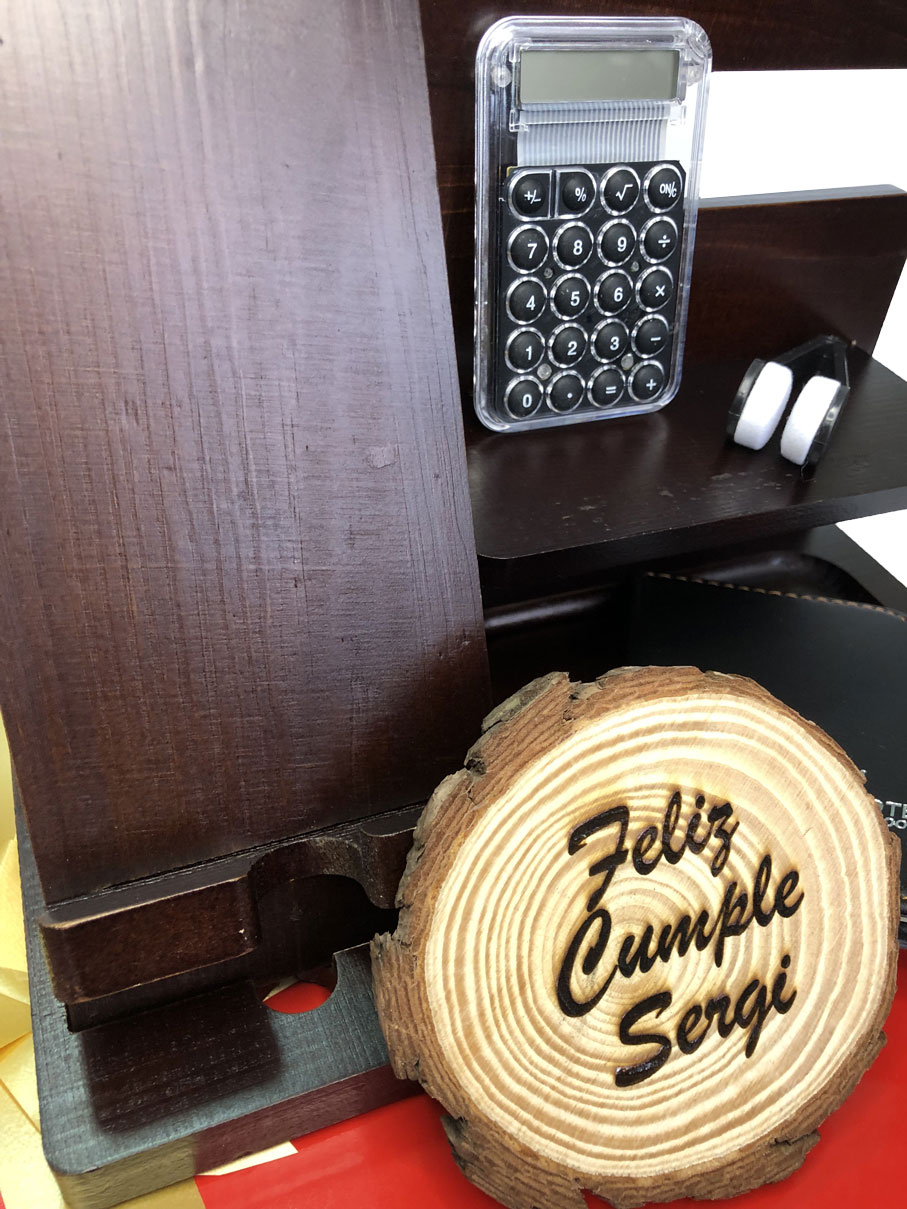 IMG_0312c Regalo especial Regalo a domicilio Regalos a domicilio España. Regalos a domicilio para hombres. Regalos a domicilio para mujeres. Regalos originales para hombres. Regalos originales para mujeres. Regalos a domicilio Madrid. Regalos a domicilio Barcelona