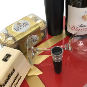 Regalo sorpresa a domicilio. Regalo a domicilio Barcelona. Regalos a domicilio para mujeres. Regalos originales para mujeres. Regalos a domicilio Madrid. Regalos a domicilio Barcelona. Regalo original dia del padre Regalo original dia de la madre.